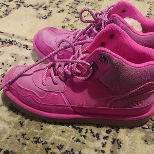 UGG Kids Vibrant Pink Sneakers